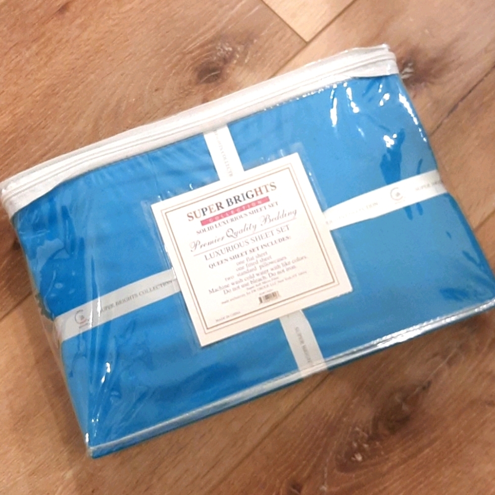 Super Brights Premier Quality Bedding - Queen
